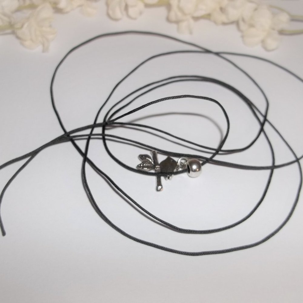 Silver Bird Necklace Simple Little Birdy Boho Minimalist Adjustable Length C118 - Picture 5 of 10
